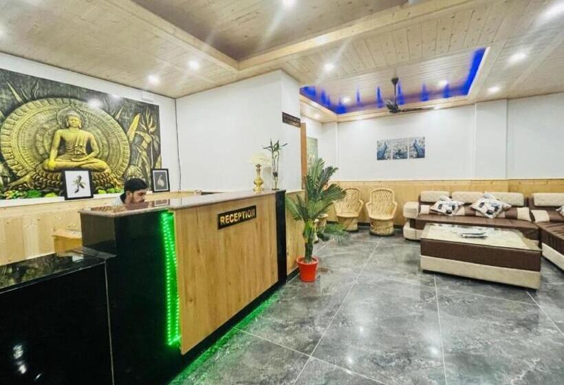 ホテル Sakura Palace