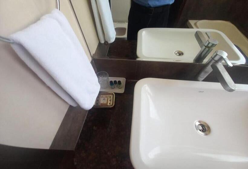 فندق Blue Orchid   A 3 Star Heaven In Tricity