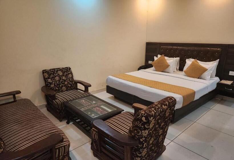 Airport Hotel Asian Blue Luxury