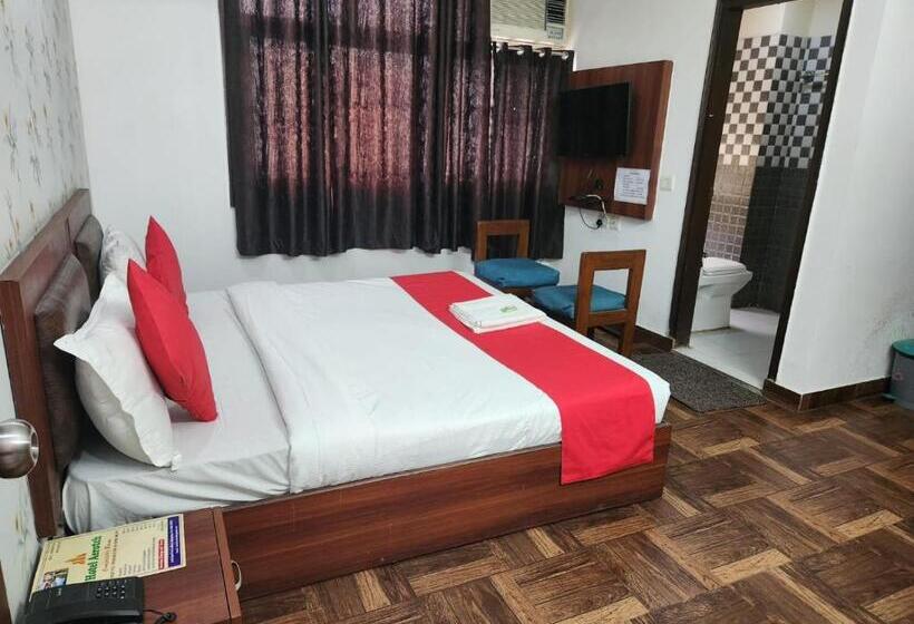 Airport Hotel Asian Blue Luxury