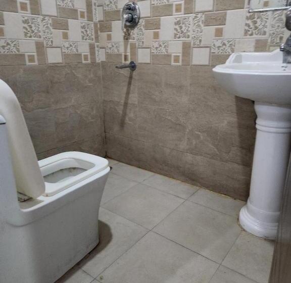 Airport Hotel Asian Blue Luxury