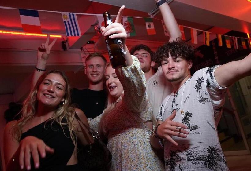 호스텔 Bodega Koh Phi Phi