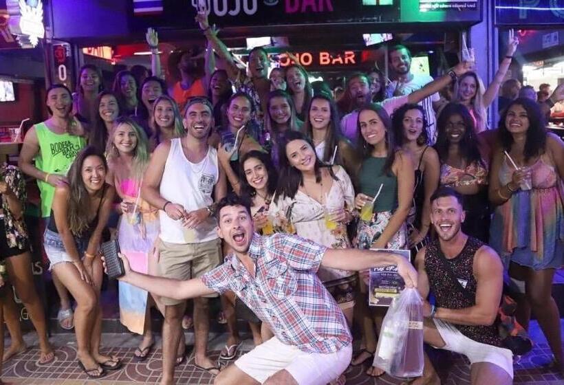 호스텔 Bodega Koh Phi Phi