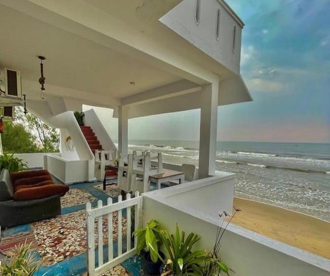 ユースホステル Flipflops Beach Shack