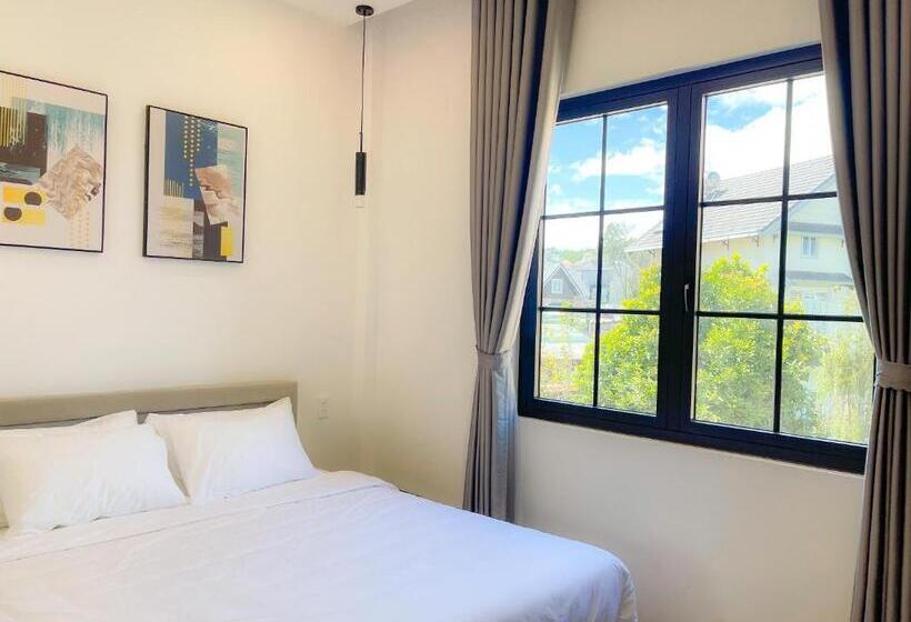 هتل Camellia Villa