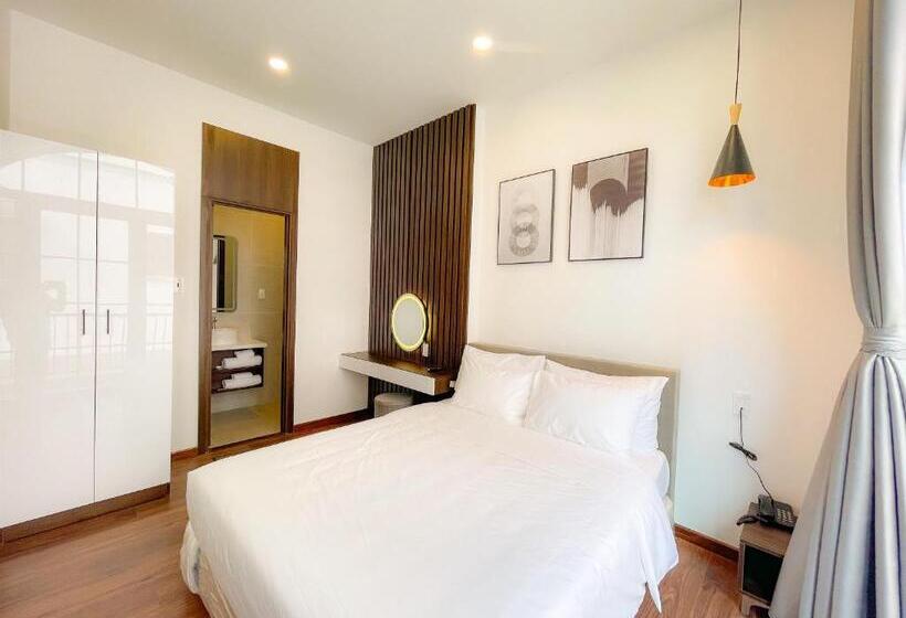 هتل Camellia Villa