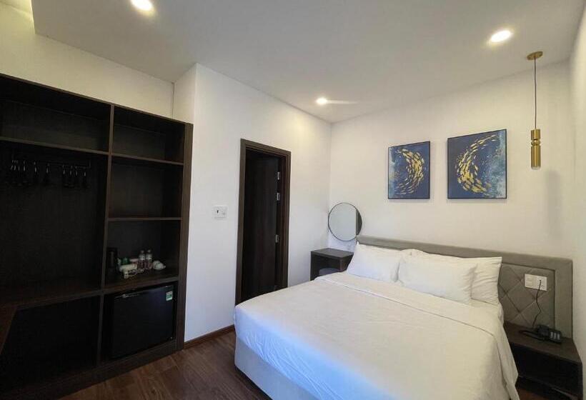 هتل Camellia Villa