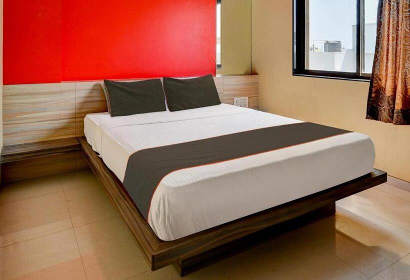 בית מלון כפרי Fab Sai Shangrilla