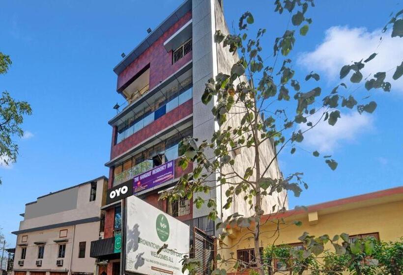 Отель Flagship The Hangout Residency Inn