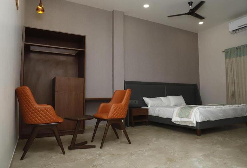 בית מלון כפרי Oyo 80950b Samrat Lodge