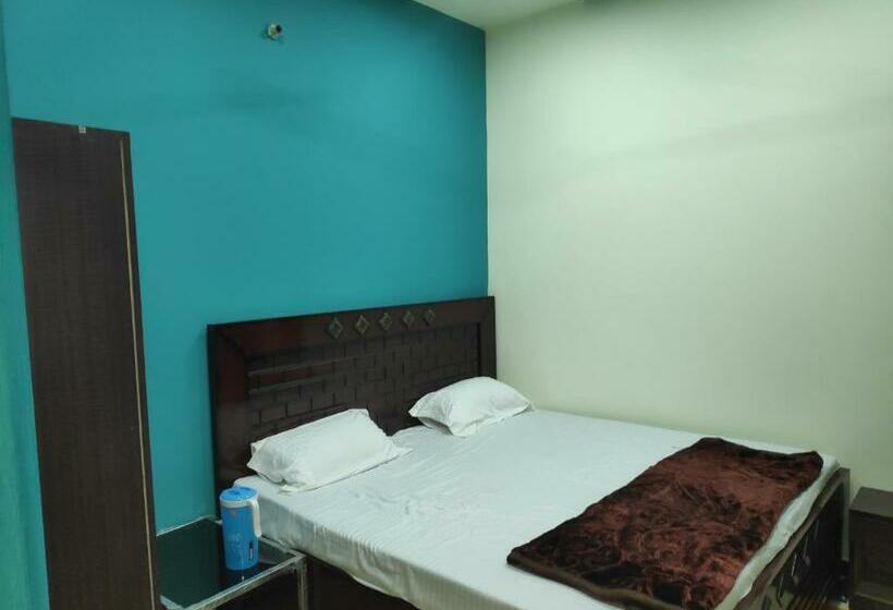 Sv Hotel  Sant Villa