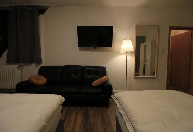 בית מלון כפרי Zimmer Asiadreieck Pension