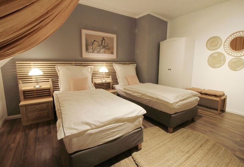 ホテル Zimmer Asiadreieck Pension