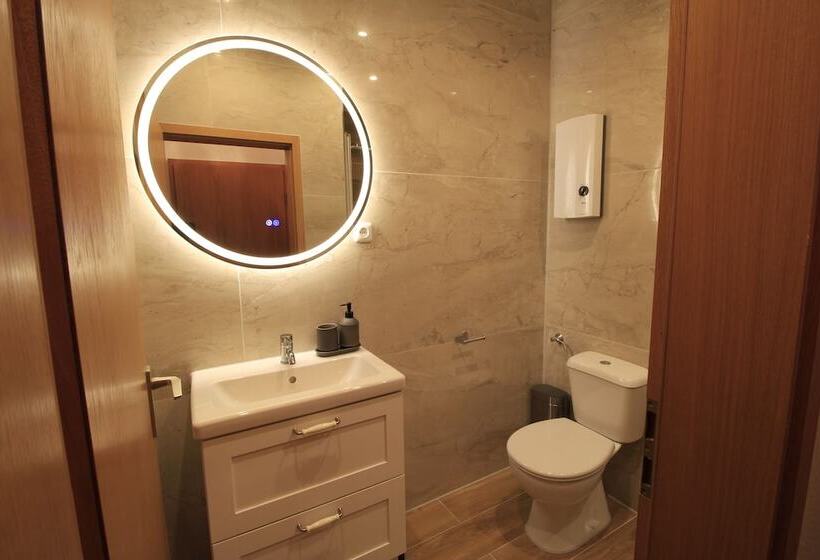 בית מלון כפרי Zimmer Asiadreieck Pension