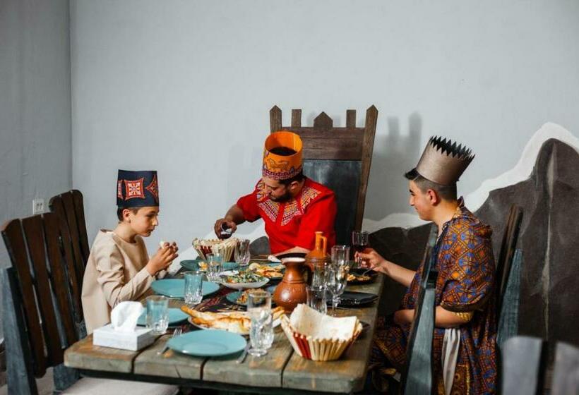 بنسيون The Forgotten Kingdom