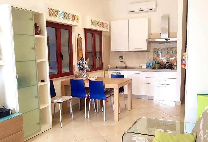 Regina Beach Holiday Apartments