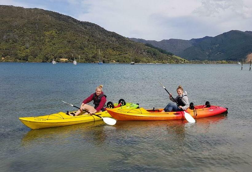 هاستل Anakiwa Lodge