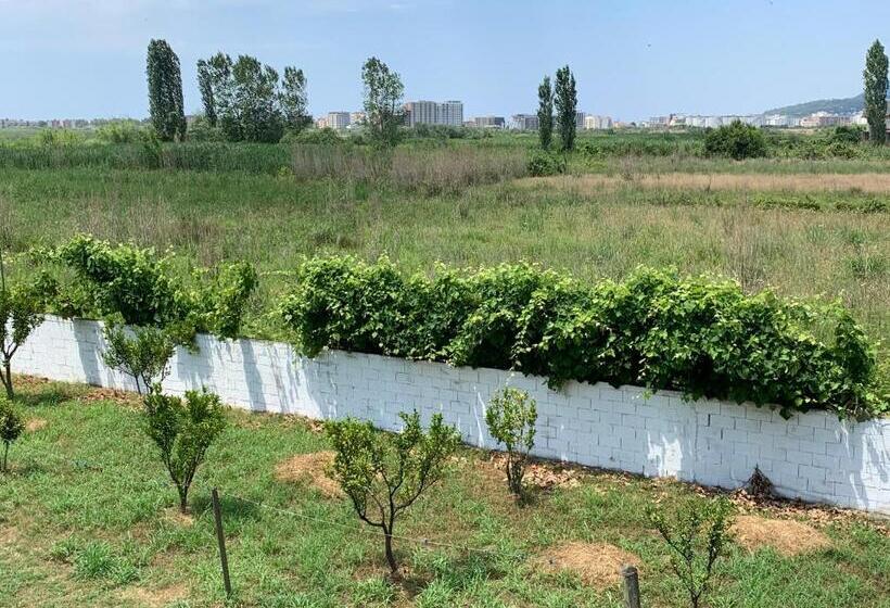 فندق Aragosta Shengjin