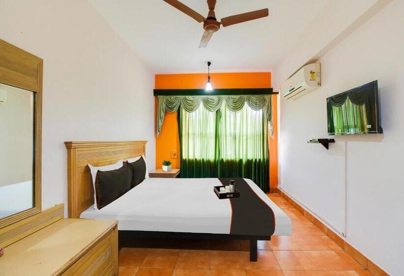 Отель Fabexpress Alor Resort