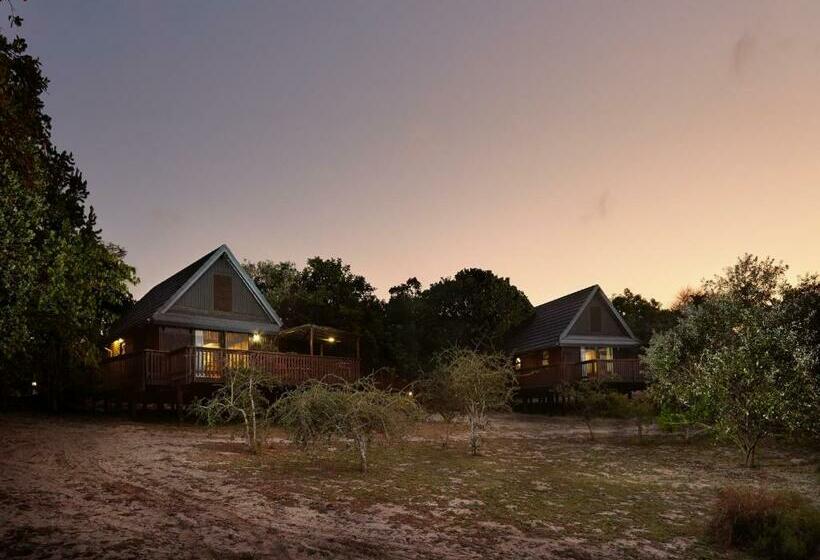 בית מלון כפרי First Group Sodwana Bay Lodge Self Catering