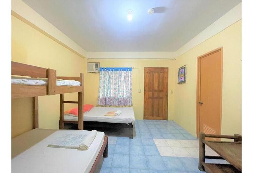 בית מלון כפרי Oyo 876 Escurel Inn Boracay