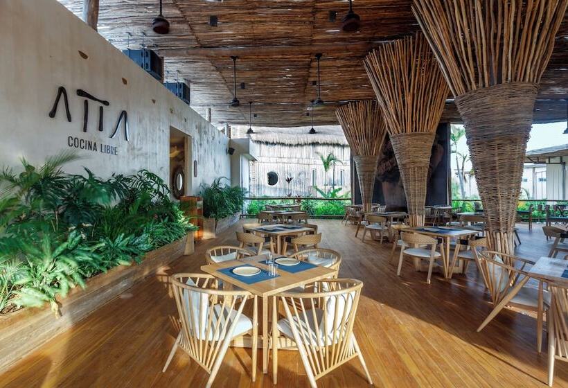 호텔 Shibari   Restaurant & Cenote Club