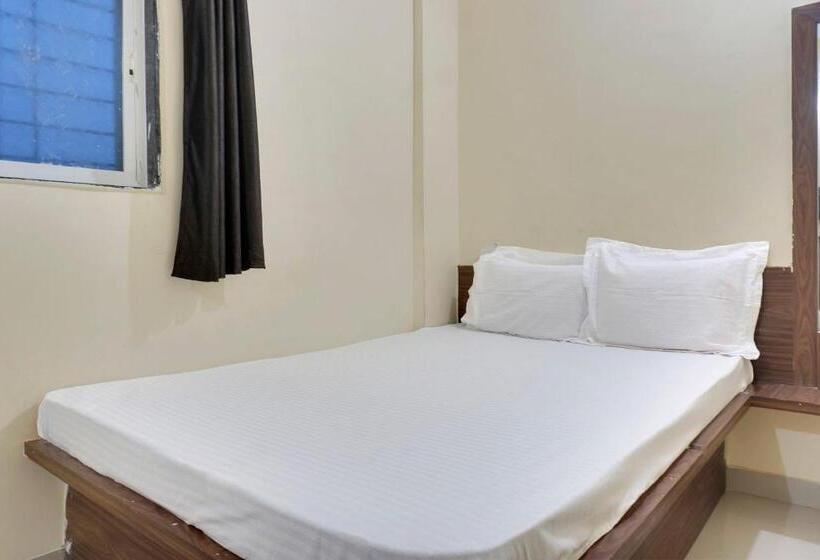 בית מלון כפרי Spot On Sayadri Lodge