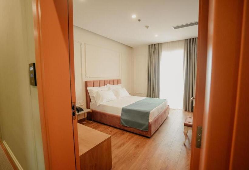 Martiness Hotel Durres