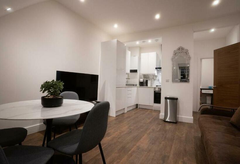 住宿加早餐 The Avonmore Olympia