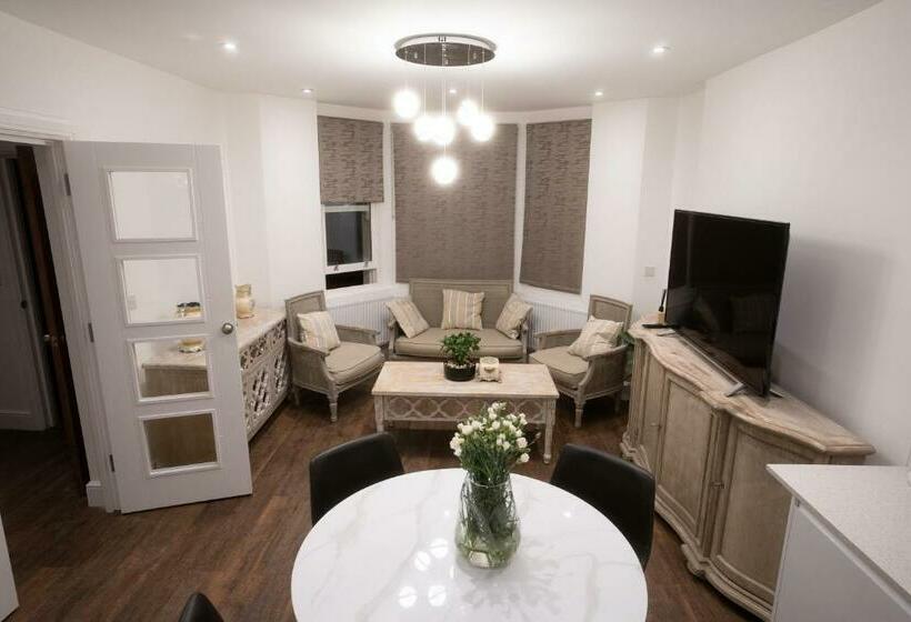 住宿加早餐 The Avonmore Olympia