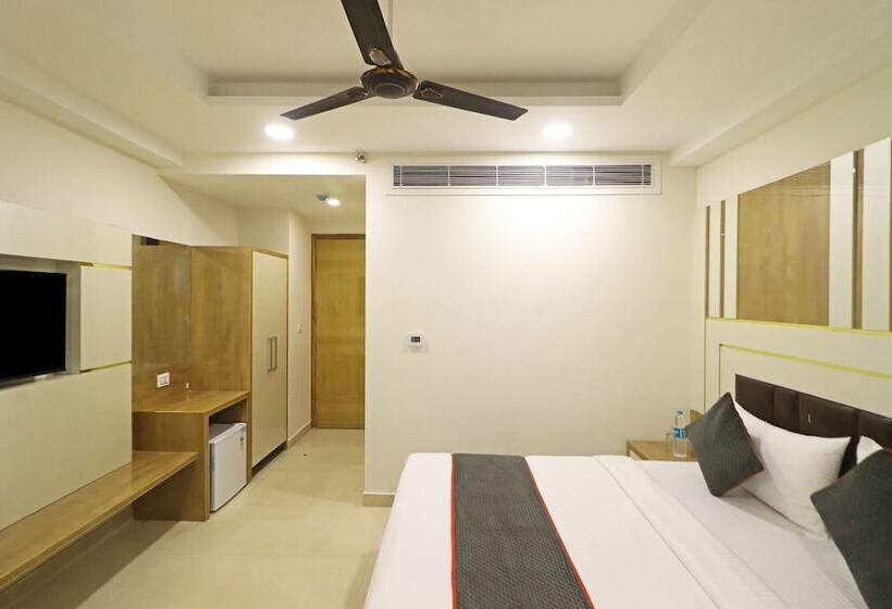 ホテル All Time Residency New  Delhi