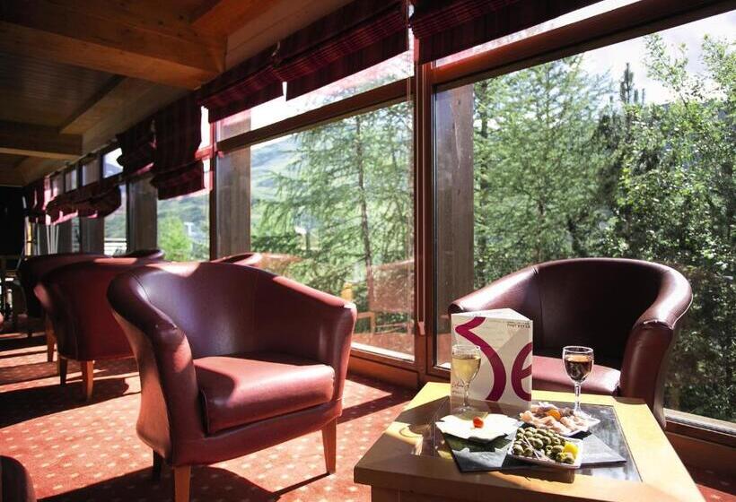 ホテル Belambra Clubs Les Menuires  Neige Et Ciel