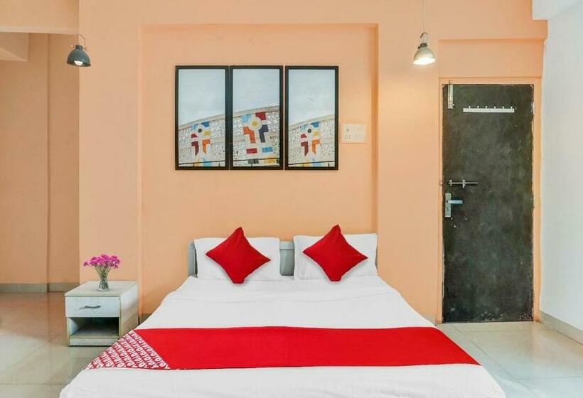 Hotel Flagship Aadinath Villa Near Pune Airport