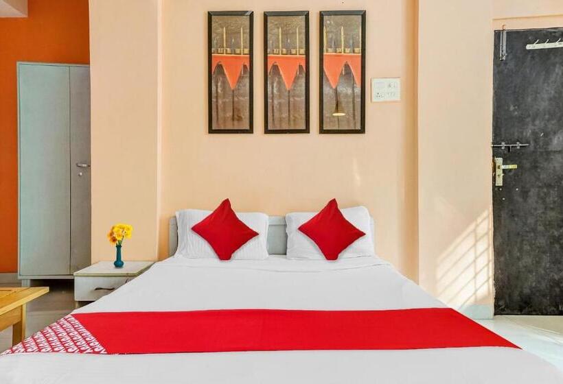 Hotel Flagship Aadinath Villa Near Pune Airport