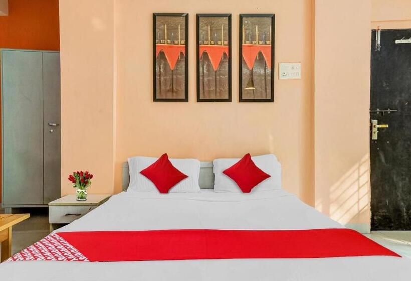 Hotel Flagship Aadinath Villa Near Pune Airport