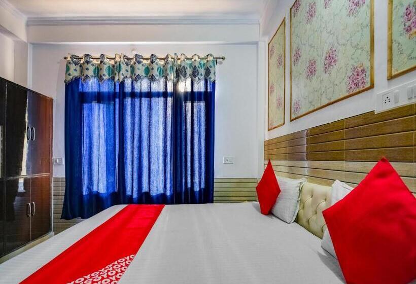 Hotel Flagship Kudrat Home Stay