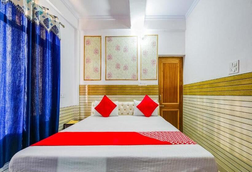 Hotel Flagship Kudrat Home Stay