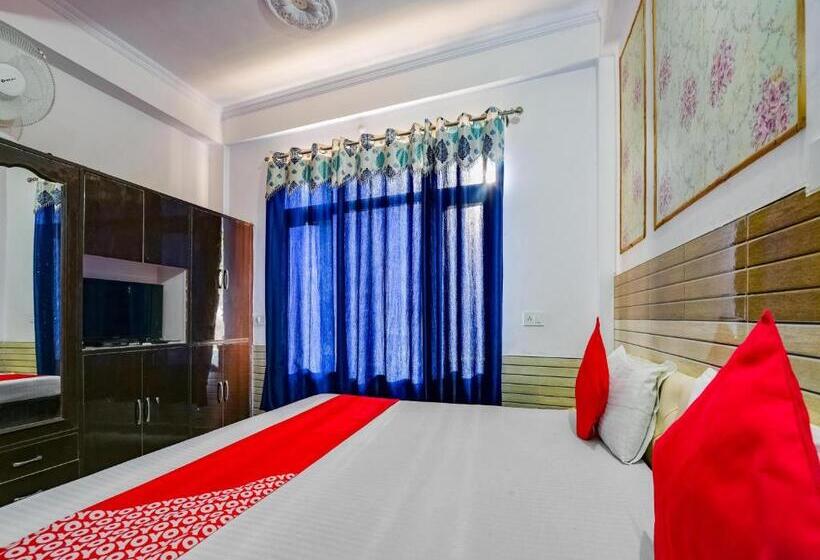 Hotel Flagship Kudrat Home Stay