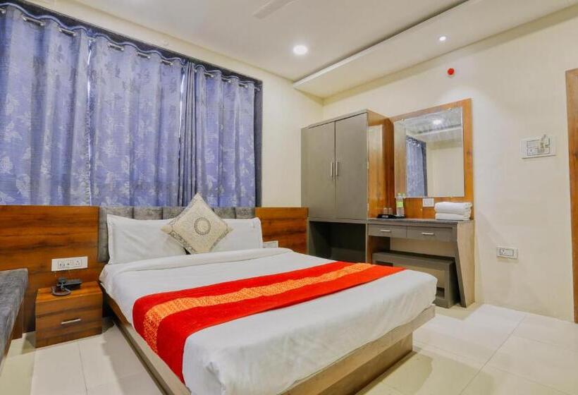 בית מלון כפרי Kumar Atithi Nivas