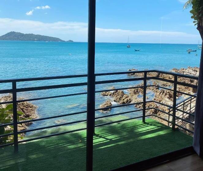 Отель Patong Sunset Villa Phuket