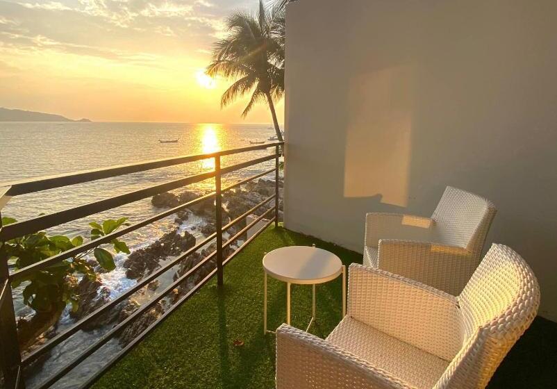 Отель Patong Sunset Villa Phuket