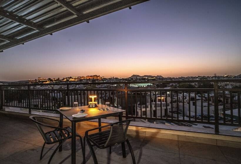 هتل The Mangal View Residency  A Luxury Boutique Business