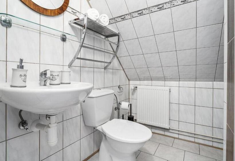 Pension A Restaurace Regina