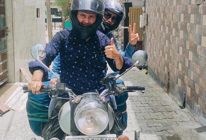 Taj Backpackers Hostel