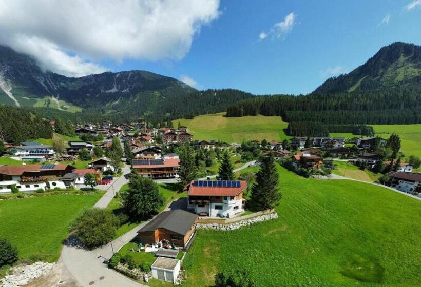 Aparthotels Berwang / Haus Wiesengrund