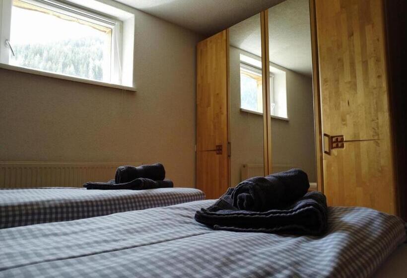 Aparthotels Berwang / Haus Wiesengrund