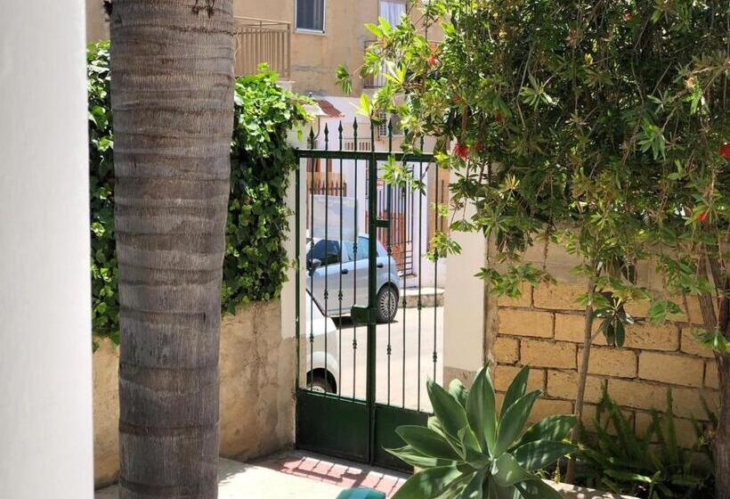 B&b Scala Dei Turchi Beach