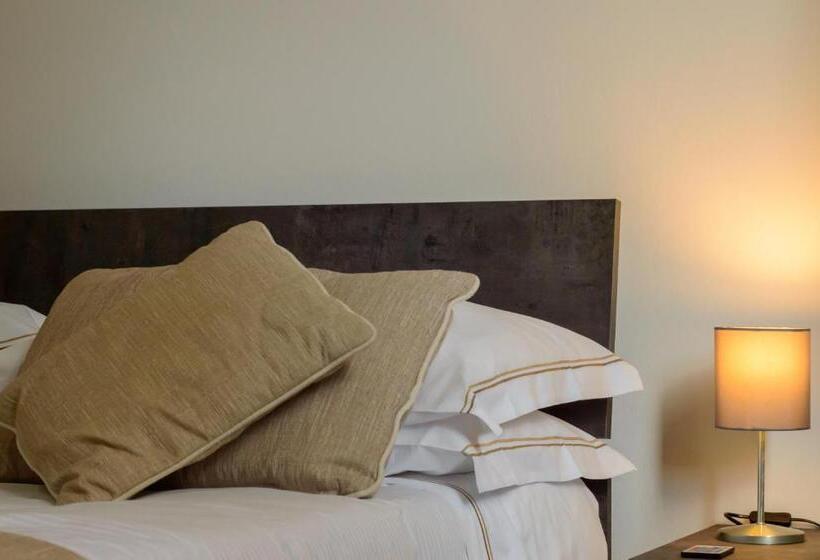 تختخواب و صبحانه Homelink Firenze   Charlotte