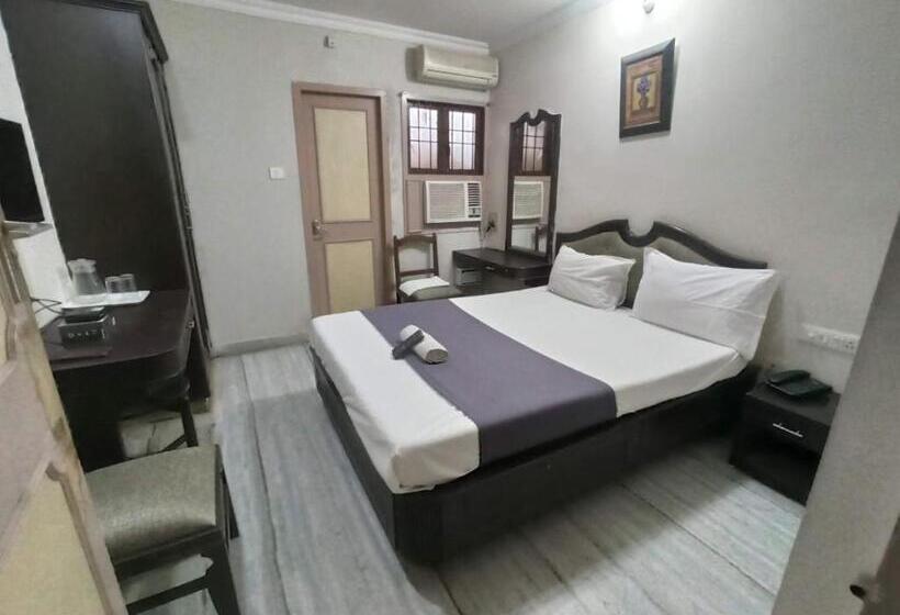 هتل Grand Tower Chennai