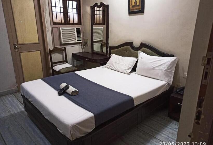 בית מלון כפרי Grand Tower Chennai